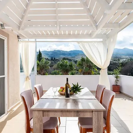 Platon Apartamento Cos