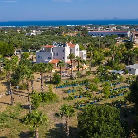 Platon Apartamento Cos